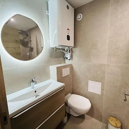 Renove Avec Terrasse - 2 Personnes - Cap D'agde - Fr-1-249-451 Apartmán *