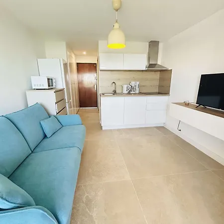 Renove Avec Terrasse - 2 Personnes - Cap D'agde - Fr-1-249-451